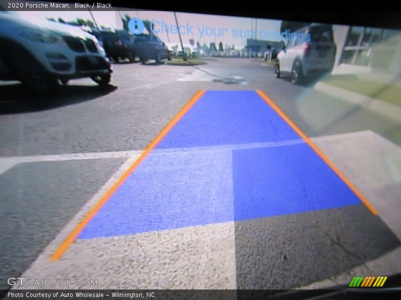 Black / Black 2020 Porsche Macan