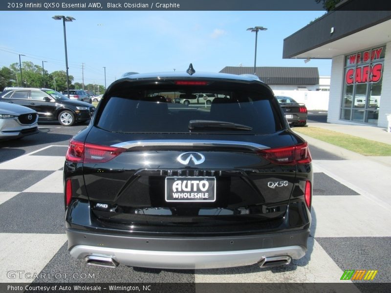 Black Obsidian / Graphite 2019 Infiniti QX50 Essential AWD