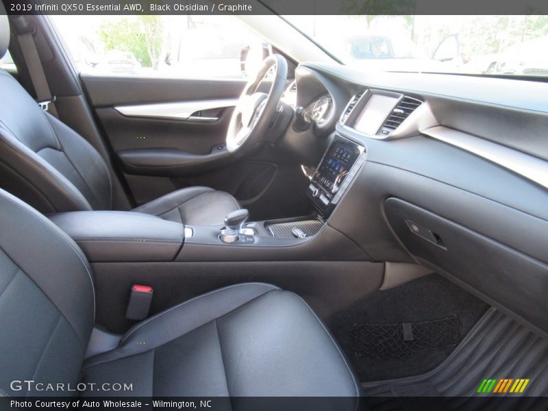 Black Obsidian / Graphite 2019 Infiniti QX50 Essential AWD