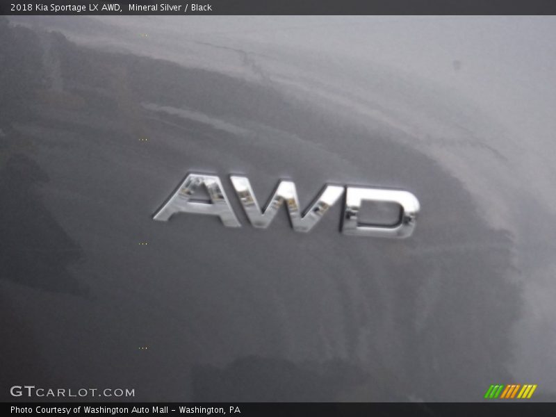 Mineral Silver / Black 2018 Kia Sportage LX AWD