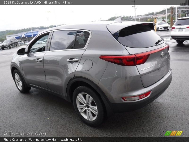 Mineral Silver / Black 2018 Kia Sportage LX AWD
