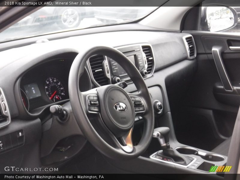 Mineral Silver / Black 2018 Kia Sportage LX AWD