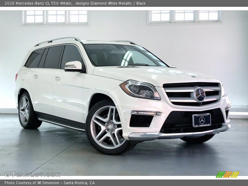 Front 3/4 View of 2016 GL 550 4Matic