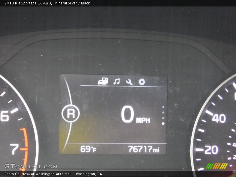 Mineral Silver / Black 2018 Kia Sportage LX AWD