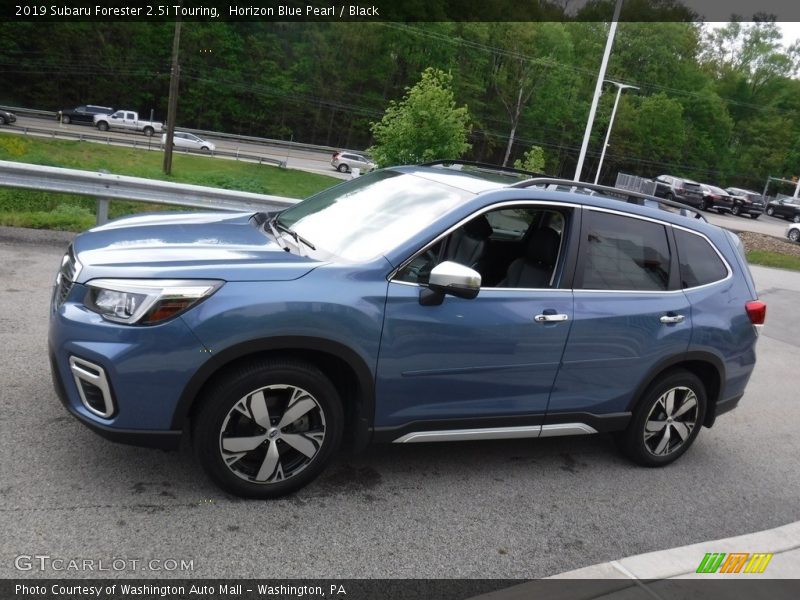 Horizon Blue Pearl / Black 2019 Subaru Forester 2.5i Touring