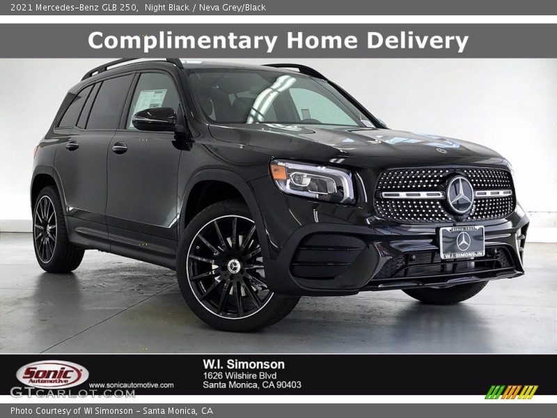 Night Black / Neva Grey/Black 2021 Mercedes-Benz GLB 250