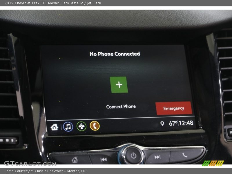 Mosaic Black Metallic / Jet Black 2019 Chevrolet Trax LT