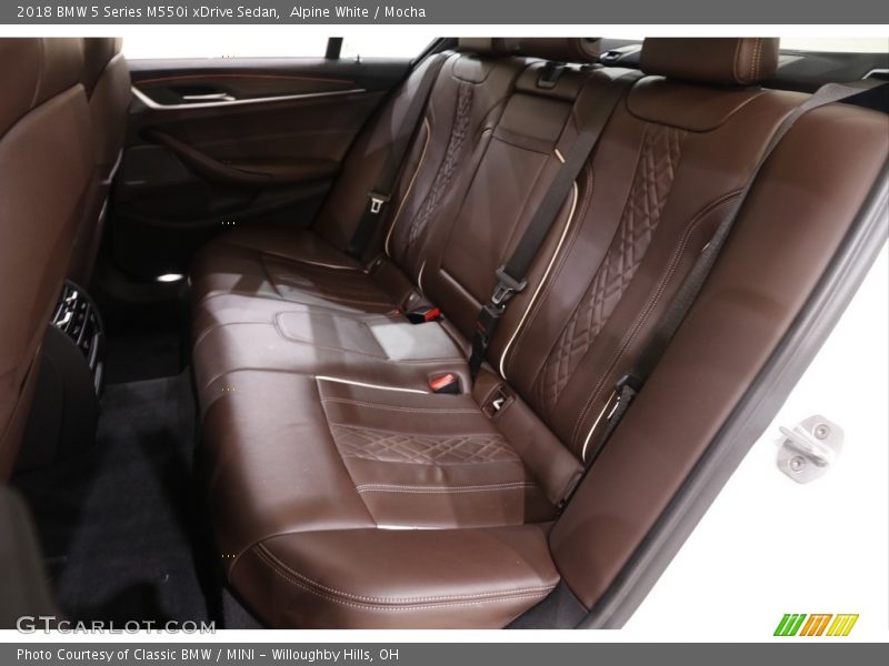 Alpine White / Mocha 2018 BMW 5 Series M550i xDrive Sedan