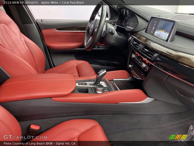 Front Seat of 2019 X6 sDrive35i