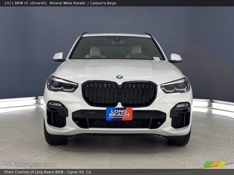 Mineral White Metallic / Canberra Beige 2021 BMW X5 xDrive40i