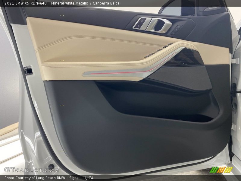 Mineral White Metallic / Canberra Beige 2021 BMW X5 xDrive40i