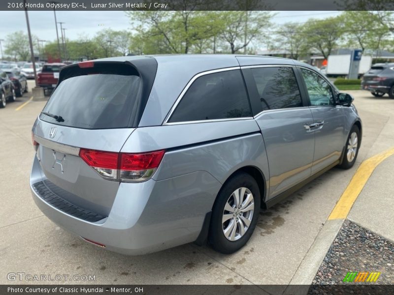 Lunar Silver Metallic / Gray 2016 Honda Odyssey EX-L