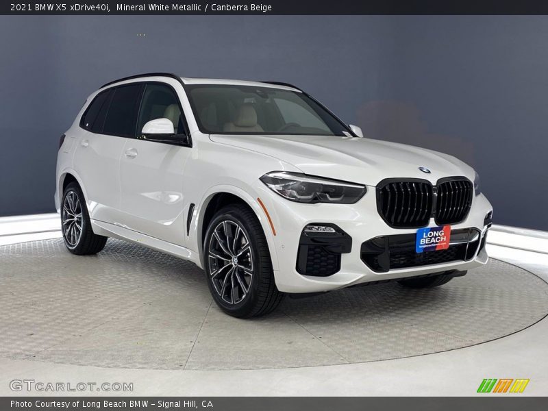Mineral White Metallic / Canberra Beige 2021 BMW X5 xDrive40i
