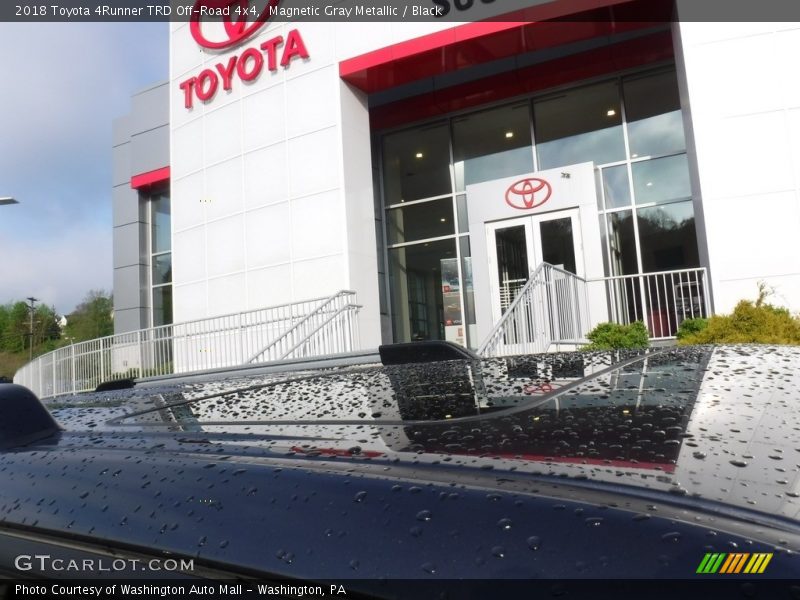 Magnetic Gray Metallic / Black 2018 Toyota 4Runner TRD Off-Road 4x4