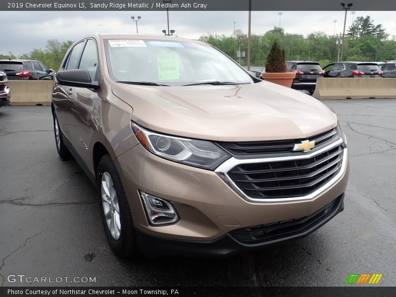 Sandy Ridge Metallic / Medium Ash Gray 2019 Chevrolet Equinox LS