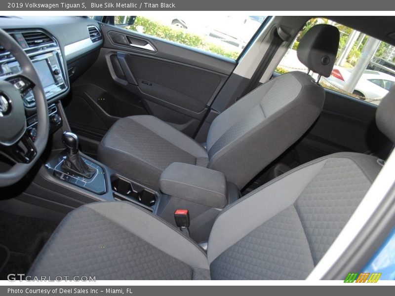 Blue Silk Metallic / Titan Black 2019 Volkswagen Tiguan S