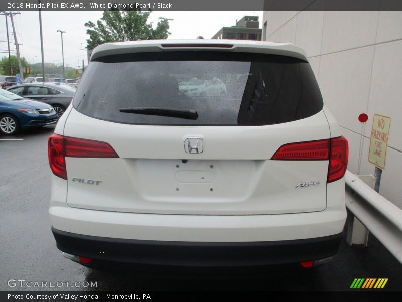 White Diamond Pearl / Black 2018 Honda Pilot EX AWD
