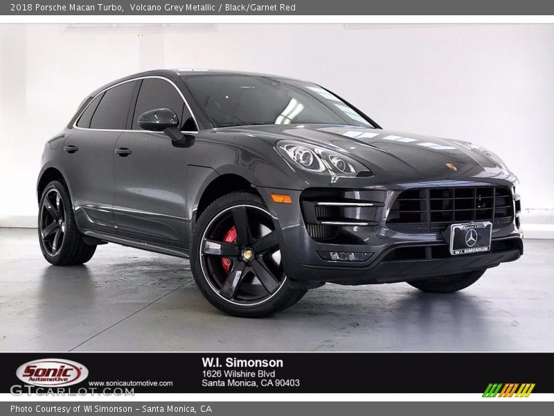 Volcano Grey Metallic / Black/Garnet Red 2018 Porsche Macan Turbo