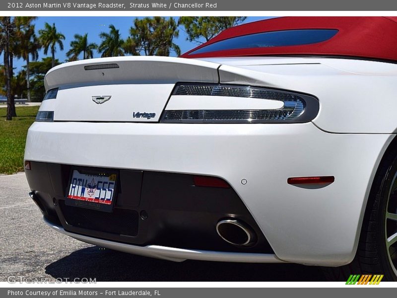 Stratus White / Chancellor Red 2012 Aston Martin V8 Vantage Roadster