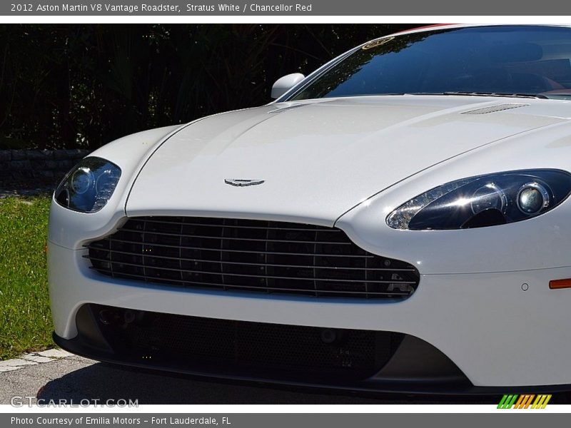 Stratus White / Chancellor Red 2012 Aston Martin V8 Vantage Roadster