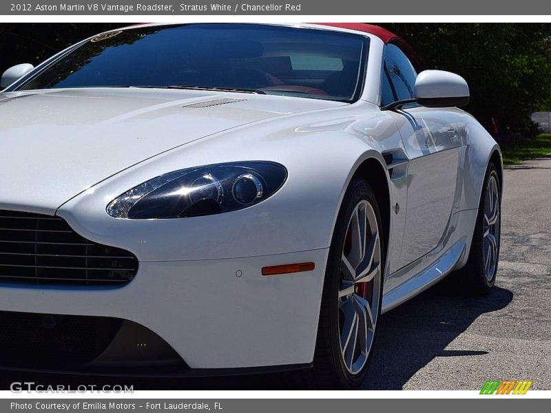 Stratus White / Chancellor Red 2012 Aston Martin V8 Vantage Roadster