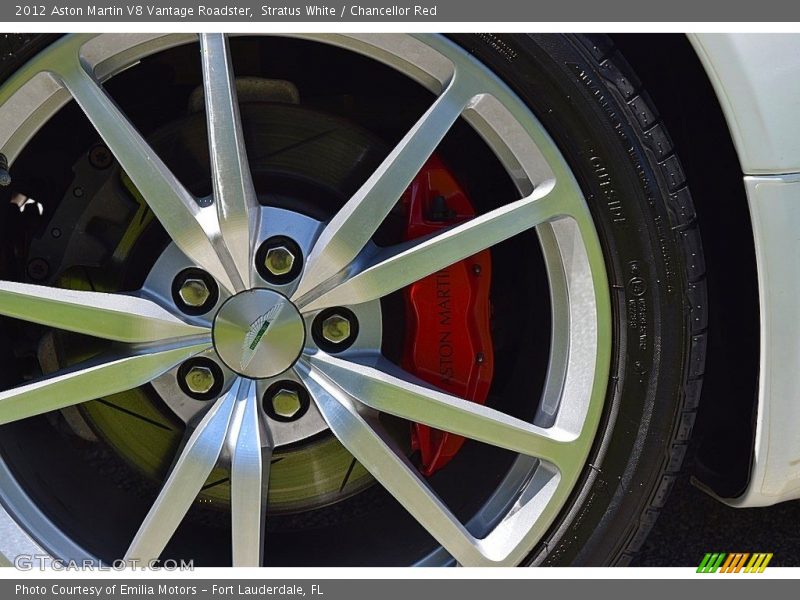 Stratus White / Chancellor Red 2012 Aston Martin V8 Vantage Roadster