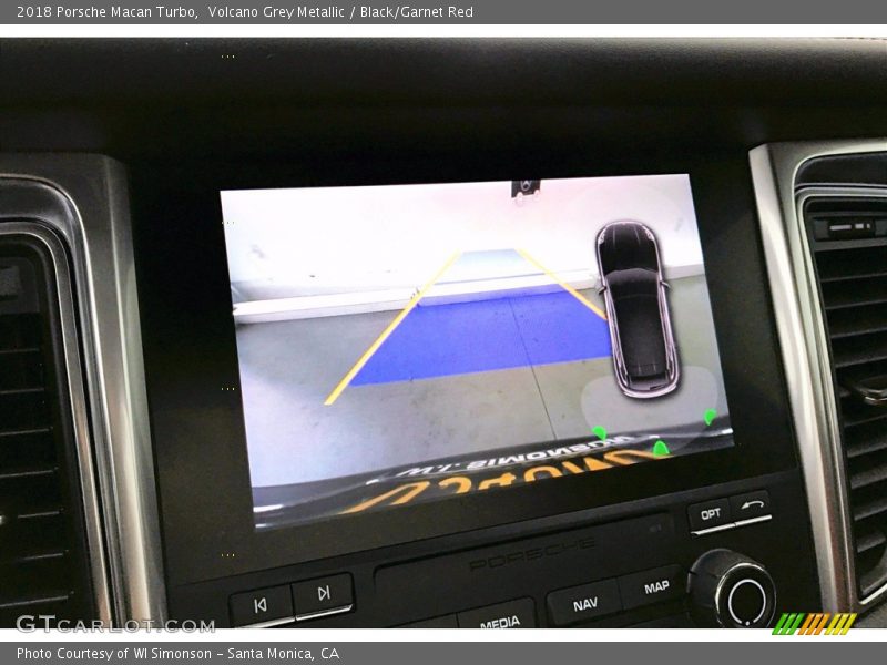 Volcano Grey Metallic / Black/Garnet Red 2018 Porsche Macan Turbo