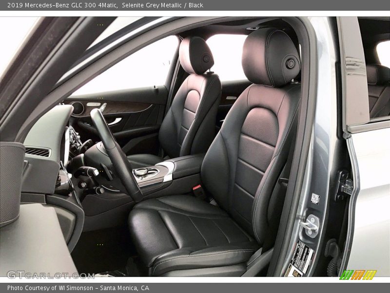 Selenite Grey Metallic / Black 2019 Mercedes-Benz GLC 300 4Matic
