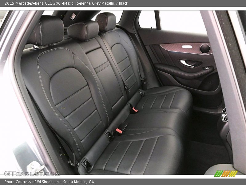 Selenite Grey Metallic / Black 2019 Mercedes-Benz GLC 300 4Matic