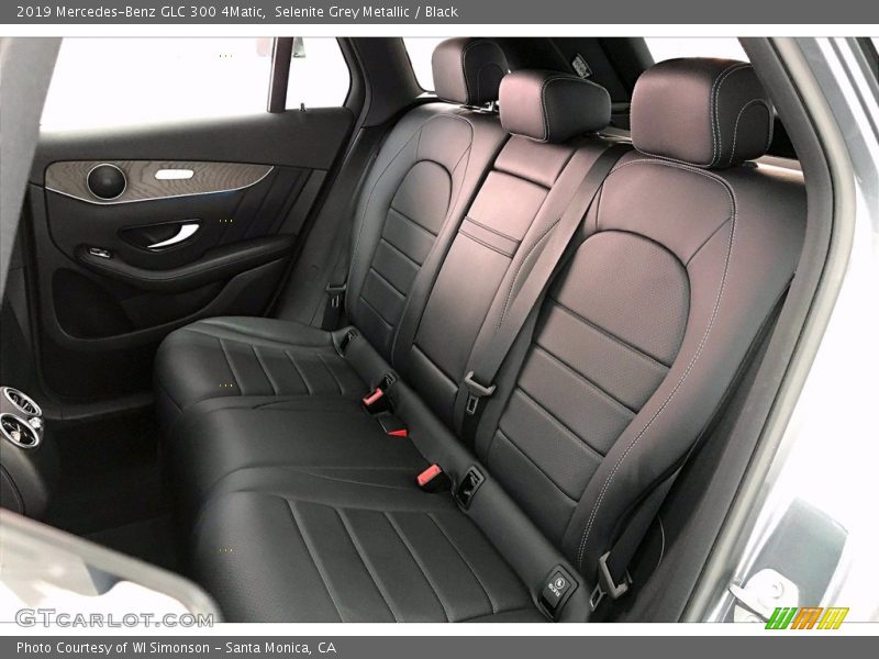 Selenite Grey Metallic / Black 2019 Mercedes-Benz GLC 300 4Matic