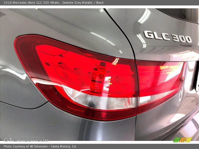 Selenite Grey Metallic / Black 2019 Mercedes-Benz GLC 300 4Matic
