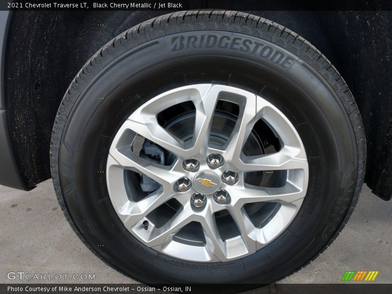 Black Cherry Metallic / Jet Black 2021 Chevrolet Traverse LT