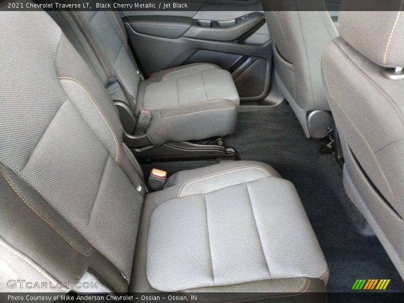 Black Cherry Metallic / Jet Black 2021 Chevrolet Traverse LT