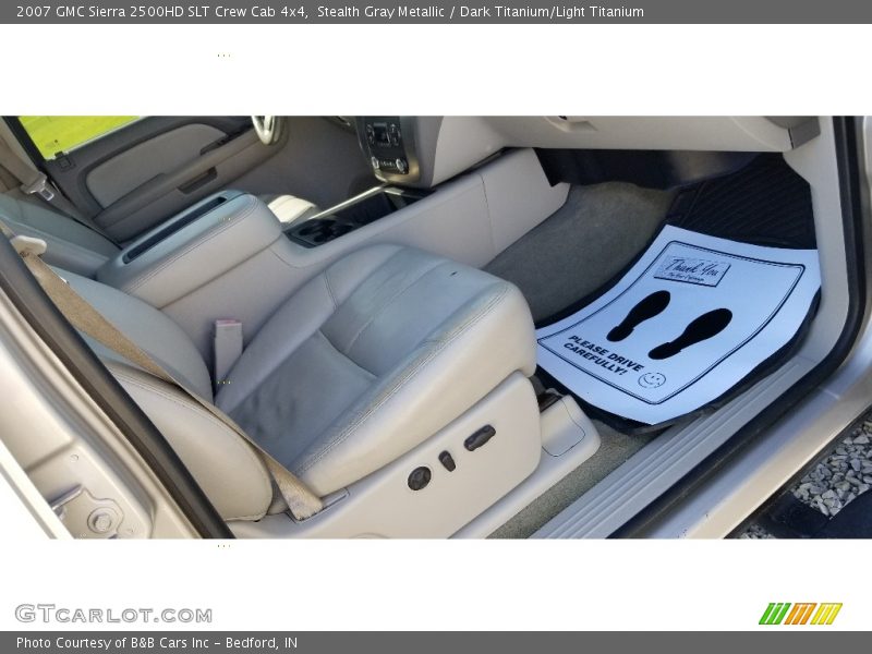 Stealth Gray Metallic / Dark Titanium/Light Titanium 2007 GMC Sierra 2500HD SLT Crew Cab 4x4
