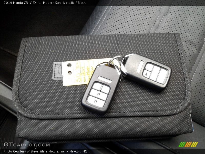 Modern Steel Metallic / Black 2019 Honda CR-V EX-L