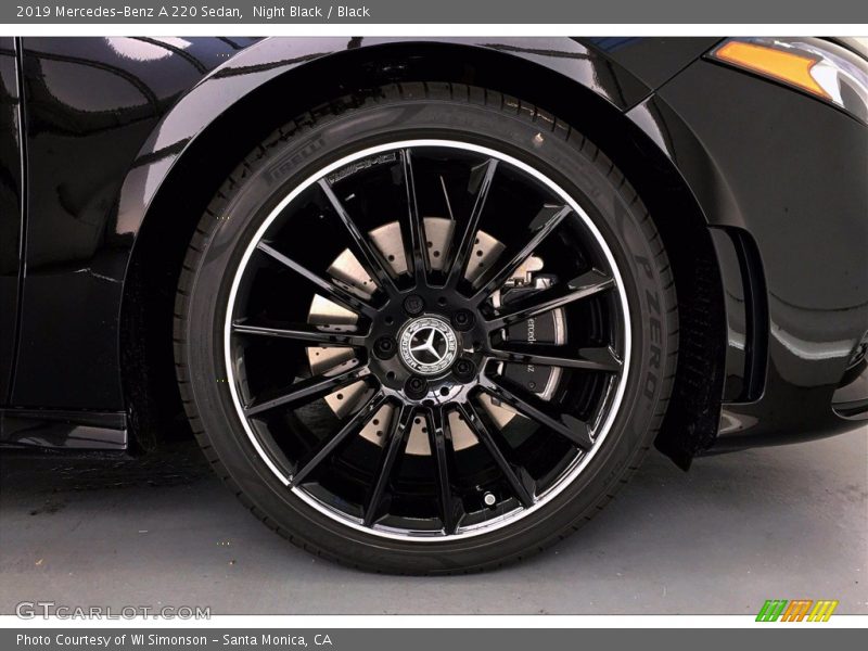 Night Black / Black 2019 Mercedes-Benz A 220 Sedan