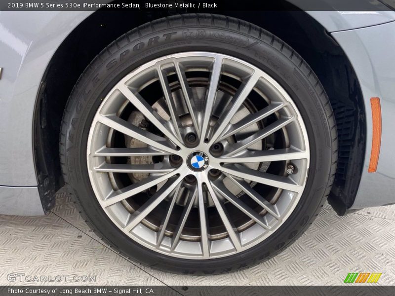 Bluestone Metallic / Black 2019 BMW 5 Series 530e iPerformance Sedan