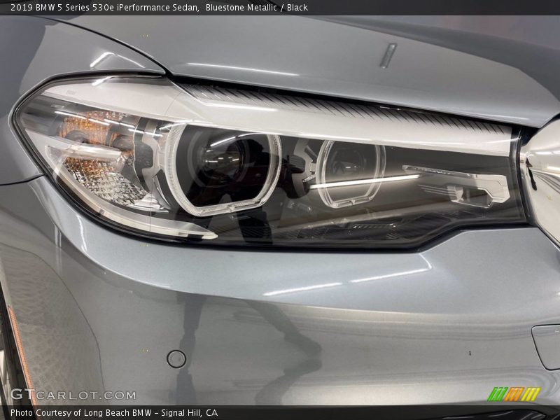 Bluestone Metallic / Black 2019 BMW 5 Series 530e iPerformance Sedan