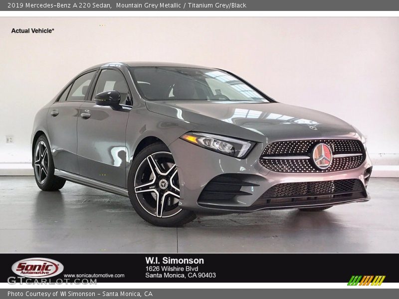Mountain Grey Metallic / Titanium Grey/Black 2019 Mercedes-Benz A 220 Sedan