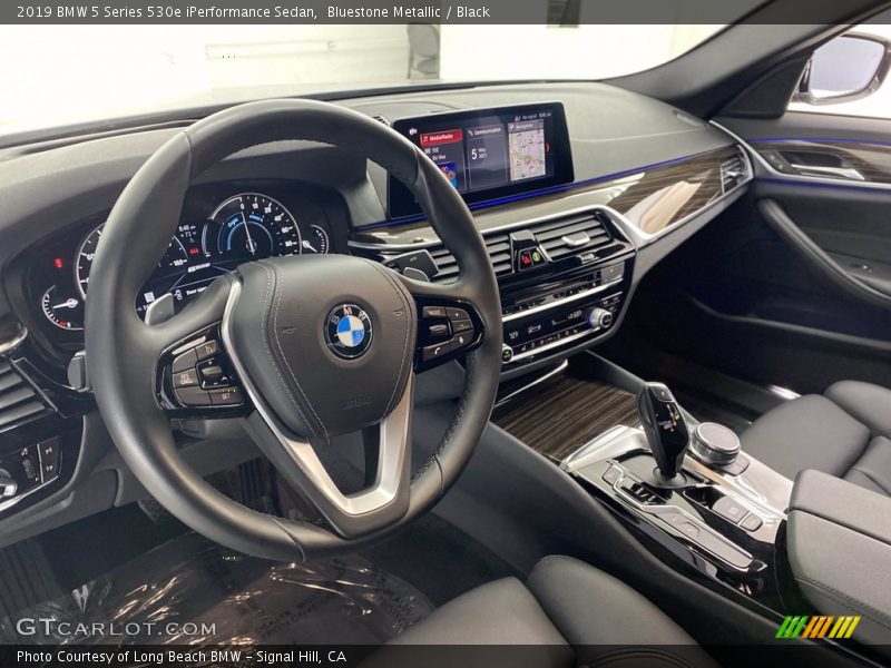 Bluestone Metallic / Black 2019 BMW 5 Series 530e iPerformance Sedan