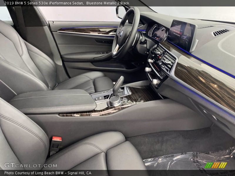Bluestone Metallic / Black 2019 BMW 5 Series 530e iPerformance Sedan