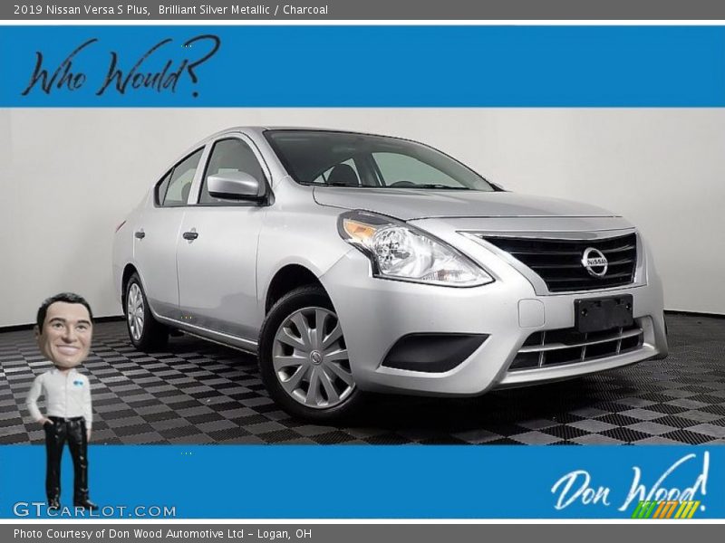 Brilliant Silver Metallic / Charcoal 2019 Nissan Versa S Plus