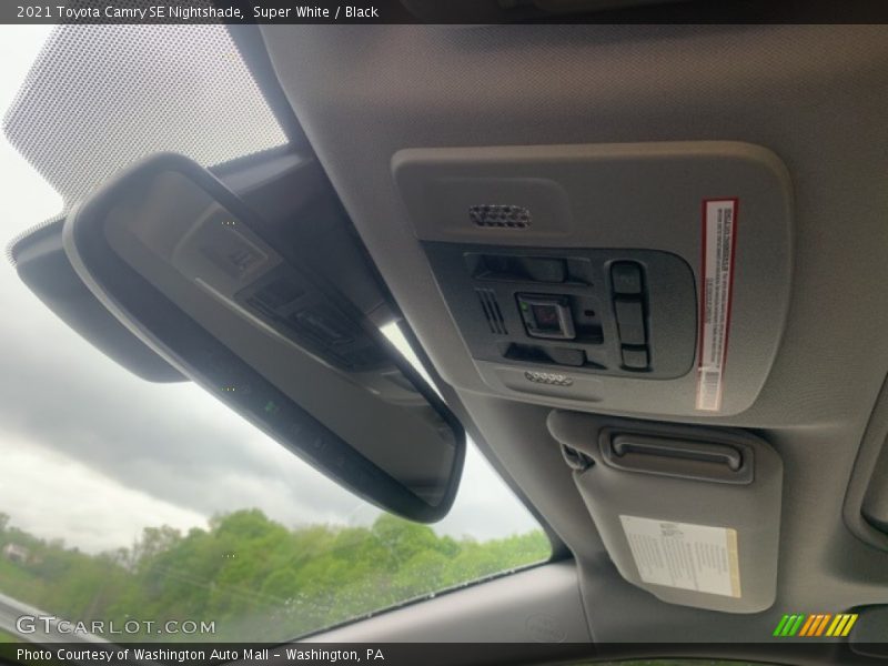 Super White / Black 2021 Toyota Camry SE Nightshade