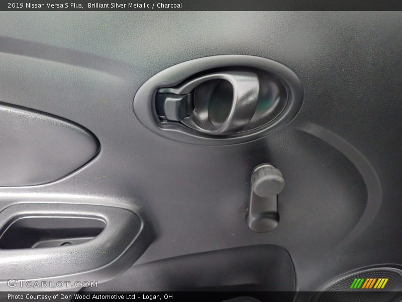Brilliant Silver Metallic / Charcoal 2019 Nissan Versa S Plus