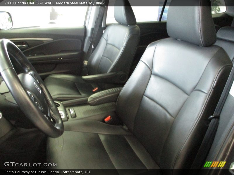 Modern Steel Metallic / Black 2018 Honda Pilot EX-L AWD