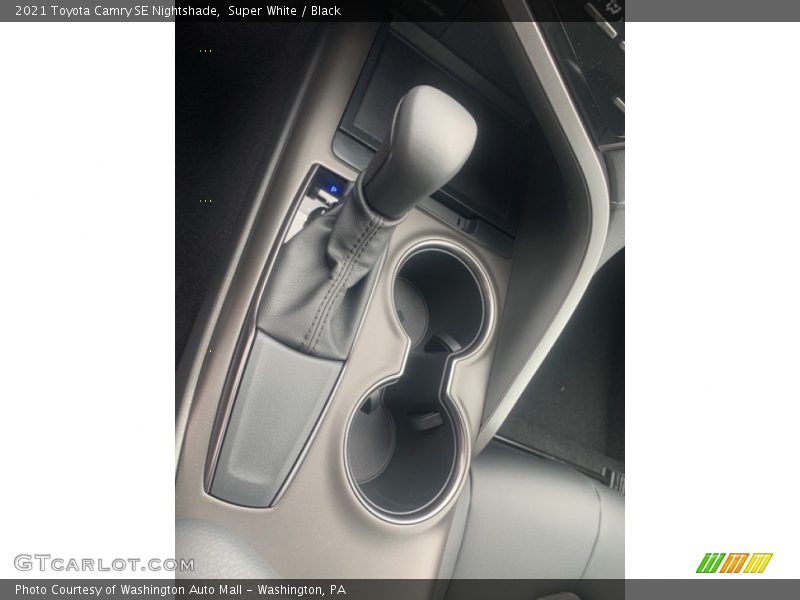 Super White / Black 2021 Toyota Camry SE Nightshade