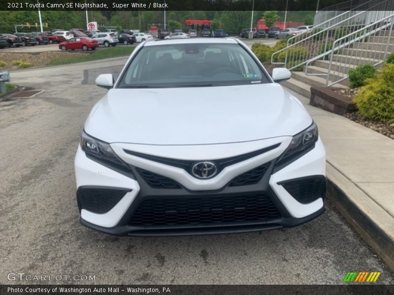 Super White / Black 2021 Toyota Camry SE Nightshade