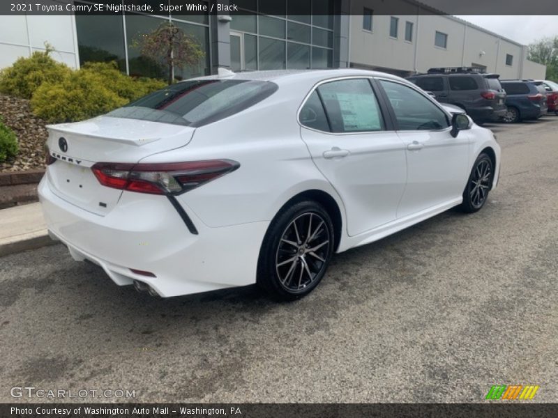 Super White / Black 2021 Toyota Camry SE Nightshade