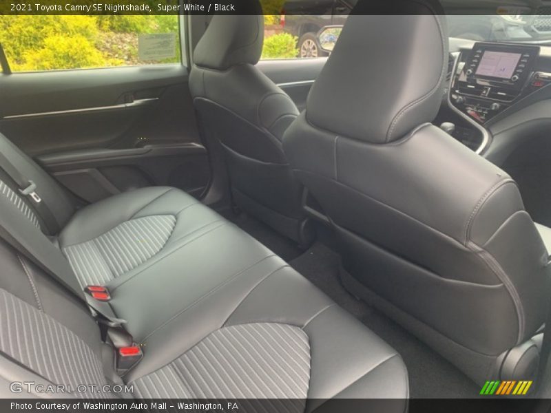 Super White / Black 2021 Toyota Camry SE Nightshade