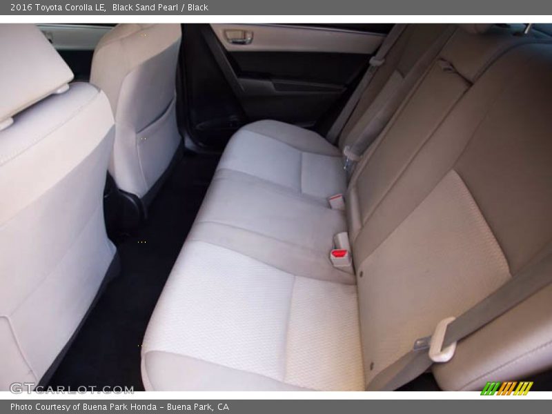 Black Sand Pearl / Black 2016 Toyota Corolla LE